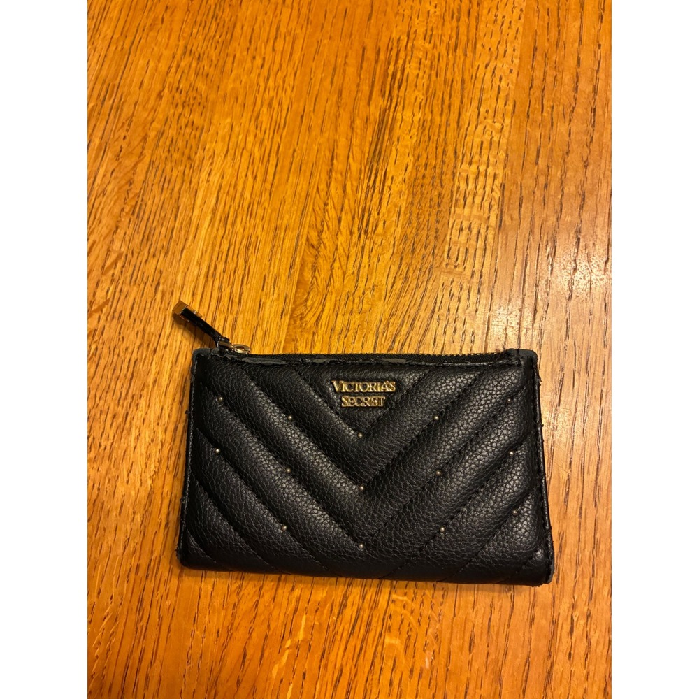 Victorias Secret Black V-Quilt Studded Small Bifold Wallet Gold Logo Zip Coin